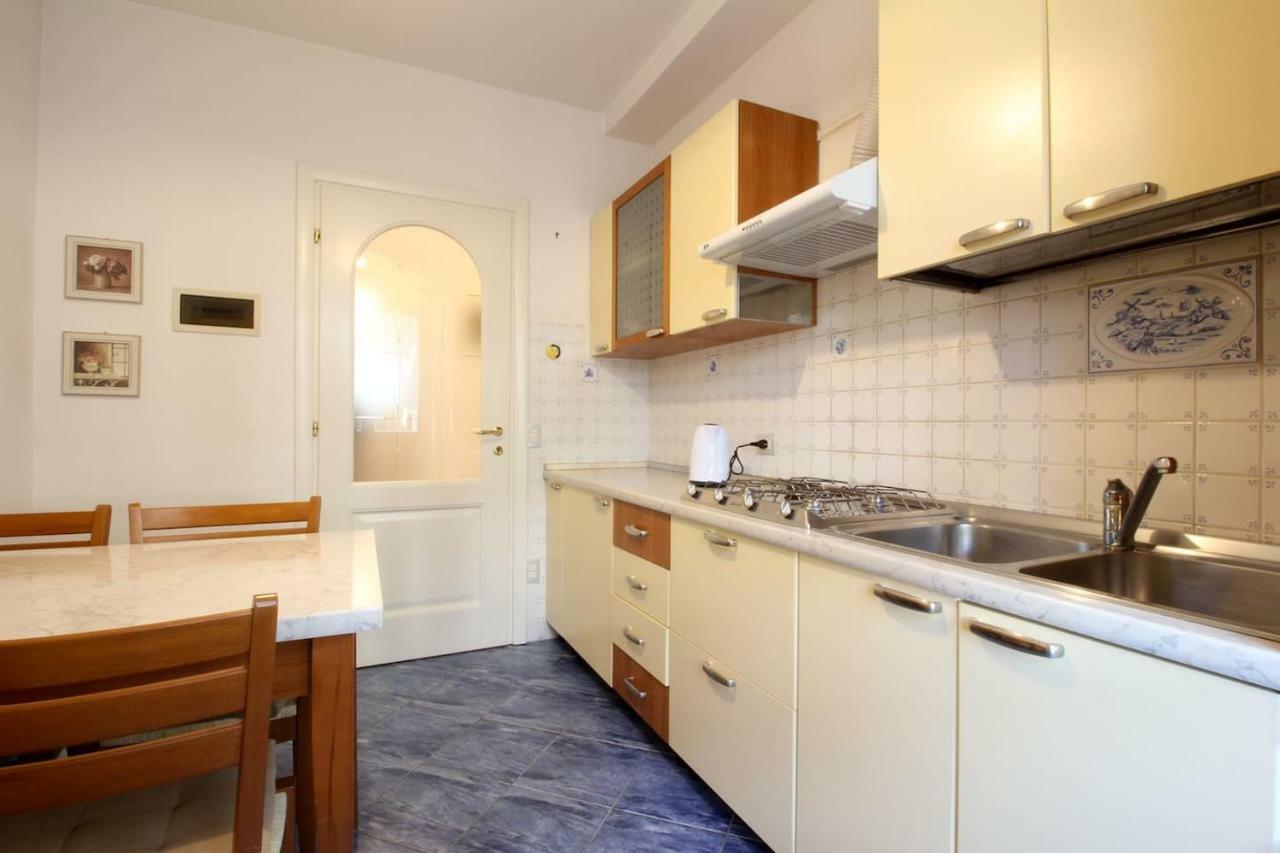 Ferienwohnung Papaveri Rossi Bordighera Exterior foto